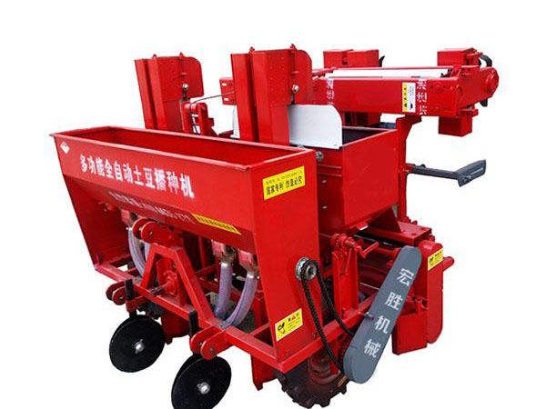 土豆種植機(jī)夏季使用時有哪些事項需要注意